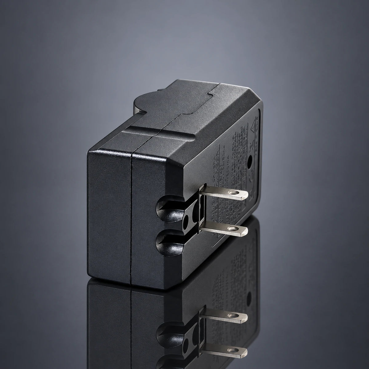 HG-16340 Battery Charger - plug detail
