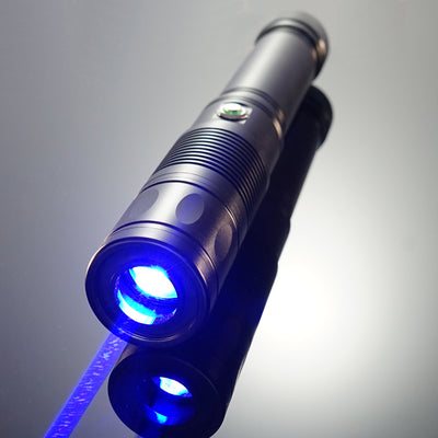HG-A690-15000mW-HIGH-POWERED LASER POINTER