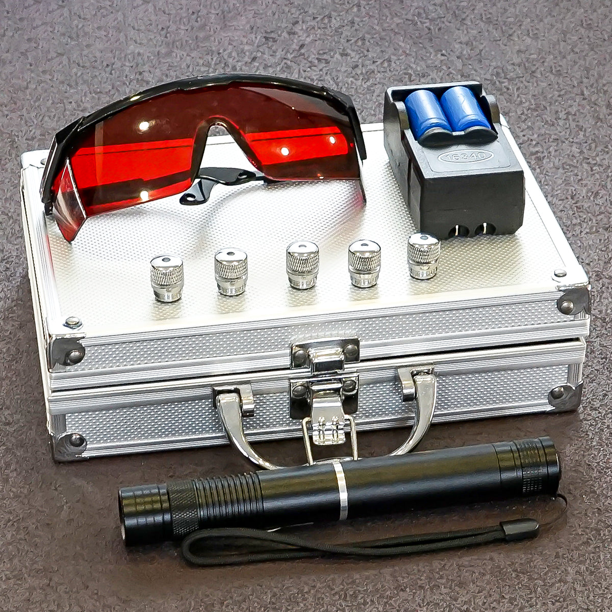 HG-B008-1500mW-BLUE BURNING LASER POINTER