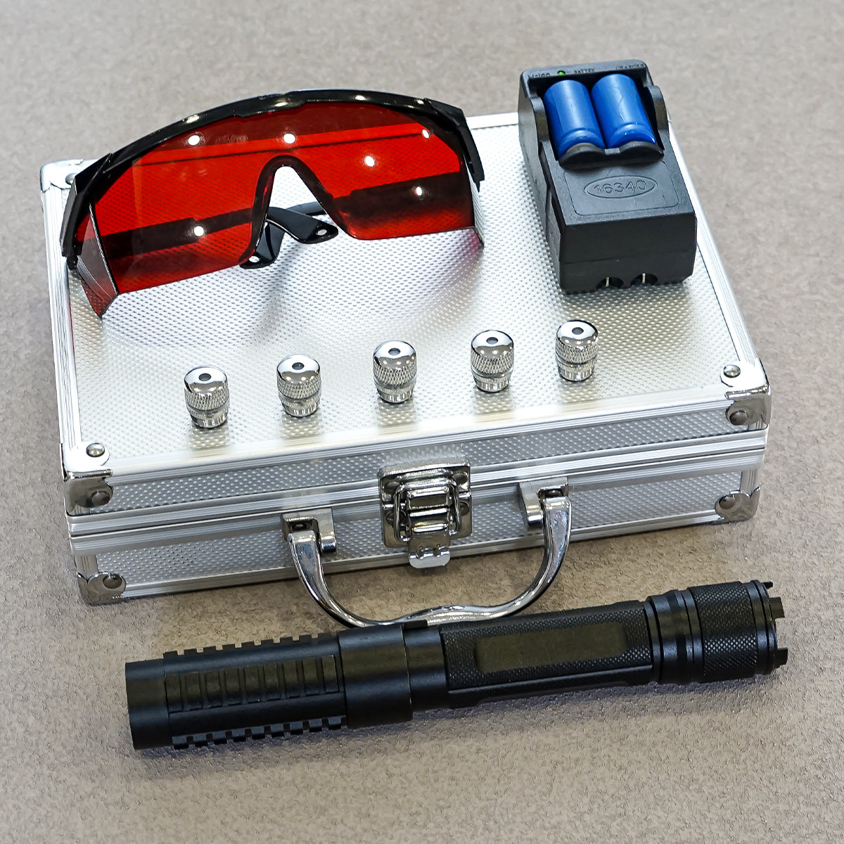 GD-B017-HÖGEFFEKT LASERPEKARE 