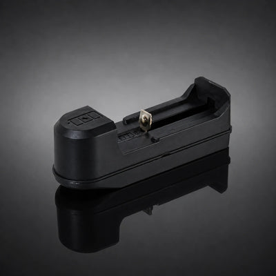HG-18650 US Plug Battery Charger - battery slot front view